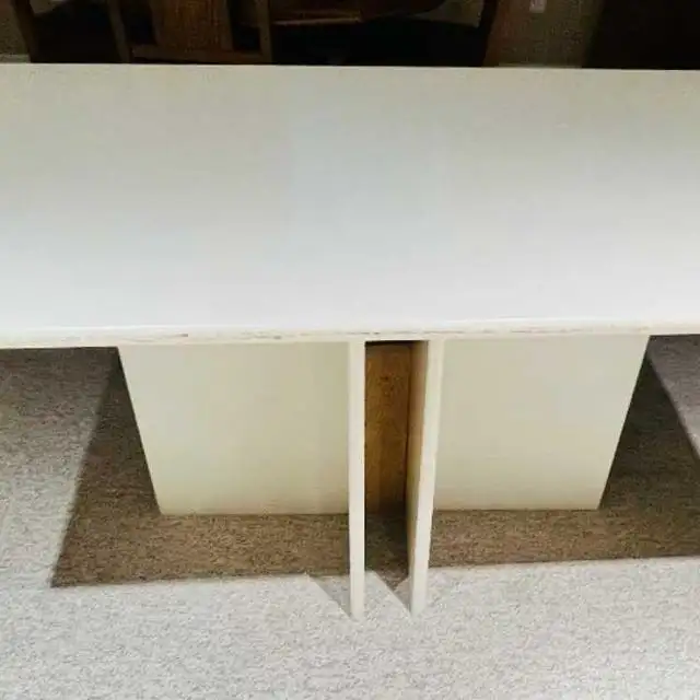 Beautiful Idomo Danish Design table in Dining Tables & Sets in Markham / York Region - Image 2