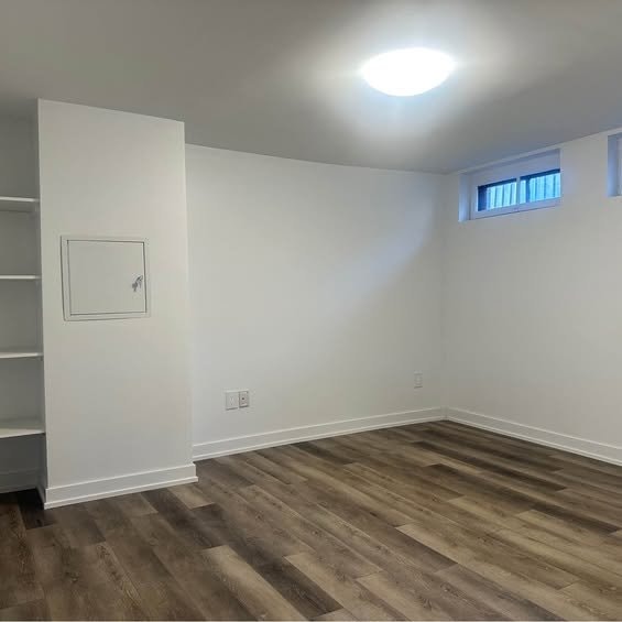 3 BEDROOM LOWER UNIT 5