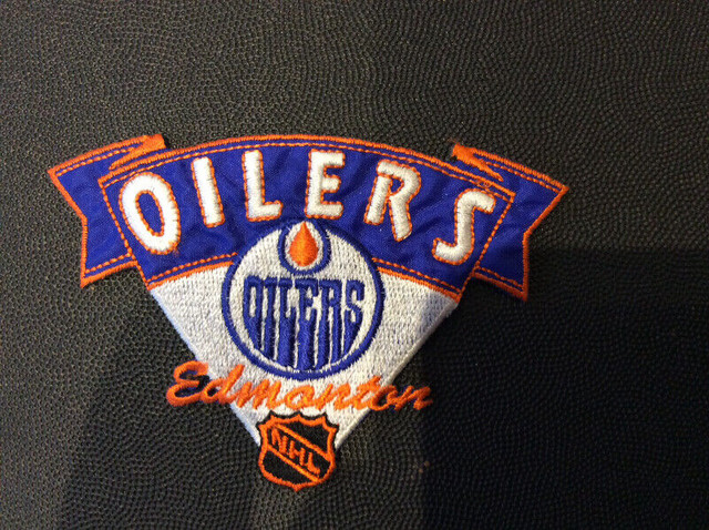 Edmonton Oilers NHL Emblem dans Art et objets de collection  à Région de Mississauga/Peel