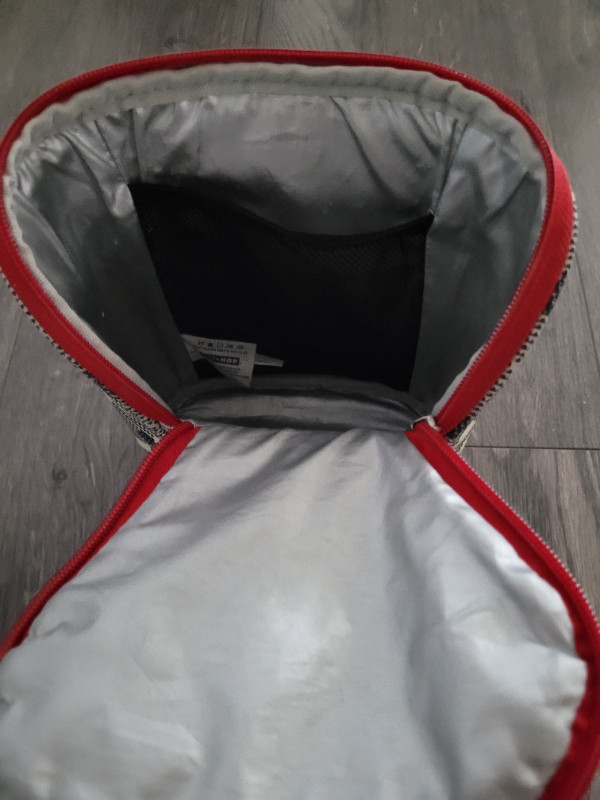 Skip Hop breast milk cooler bag in Feeding & High Chairs in City of Toronto - Image 3
