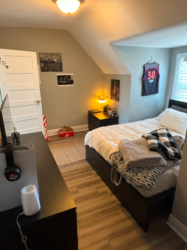 3 month sublet Davenport & Shaw in Room Rentals & Roommates in City of Toronto - Image 4