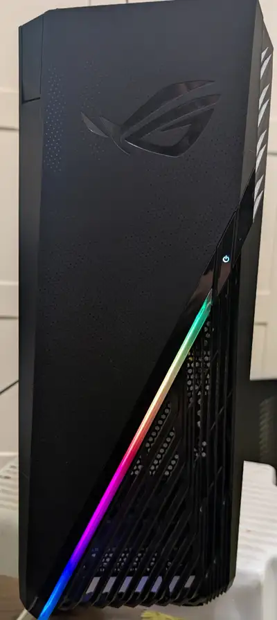 Just reduced ! Budget gaming PC, built with the following components: - Ryzen 7 2700 CPU @ 3.2 GHz,...
