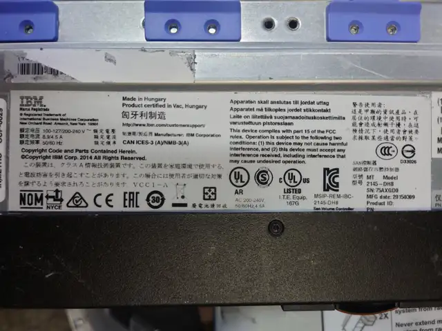 IBM SAN Controller 2145-DH8 2x E5-2650v2 No Ram