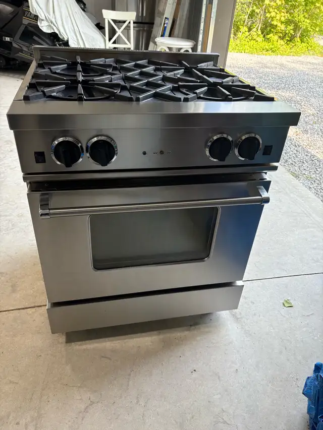 Bluestar gas/propane range for sale in Stoves, Ovens & Ranges in Kawartha Lakes - Image 5
