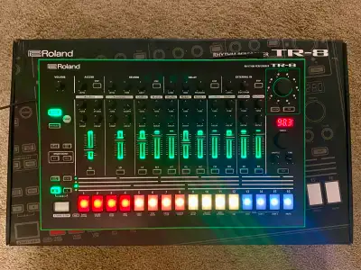 Roland TR-8 Rhythm Performer, Like New with Box and Manual, View more