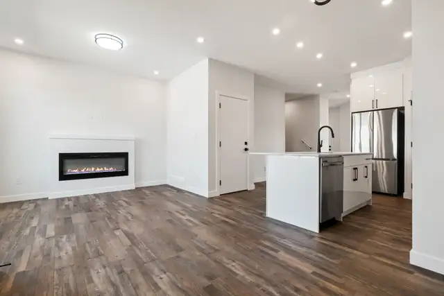 For Rent: Beautiful 4 Bedroom 3 Washroom Basement in Leduc in Long Term Rentals in Edmonton - Image 5