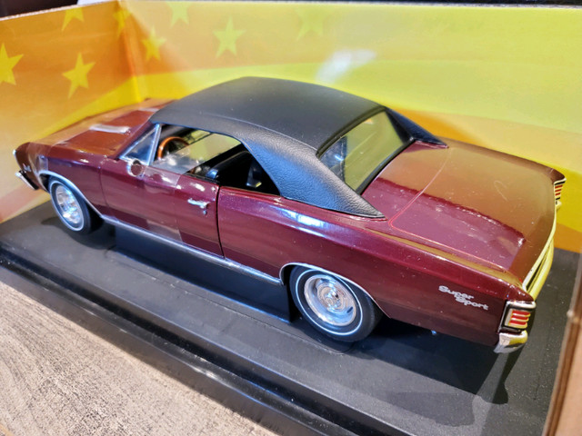 1:18 Diecast ERTL RC2 1967 Chevelle SS Super Sport 396 Turbo Jet in Arts & Collectibles in Kawartha Lakes - Image 2