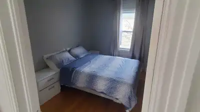 Super appartement situé au deuxième étage avec 2 balcons vue sur la montagne de Bromont Quartier pai...