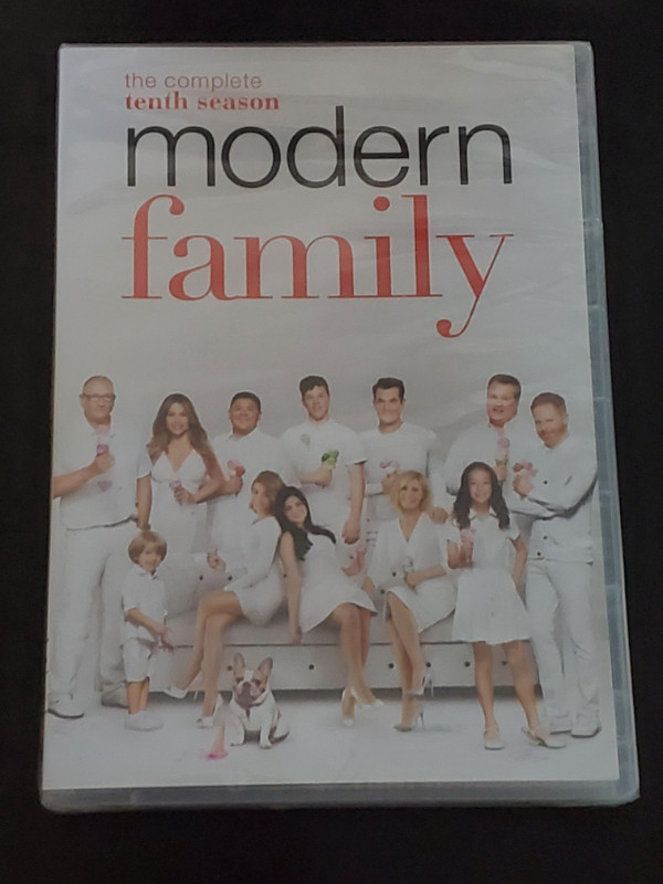 Modern Family The Complete Tenth Season DVD in CDs, DVDs & Blu-ray in Kitchener / Waterloo