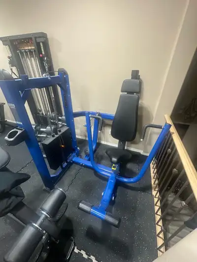 Commercial chest press with lift off 308lb stack, View more