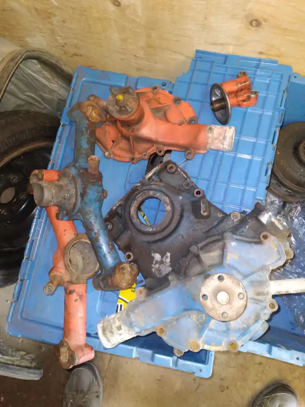 Buick Nailhead engine parts for sale. in Engine & Engine Parts in Markham / York Region - Image 7