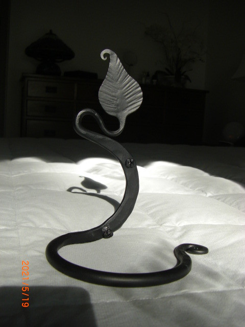 BATH VANITY TOWEL RACK/RING - WROUGHT IRON CUSTOM MADE in Home Décor & Accents in Windsor Region - Image 2