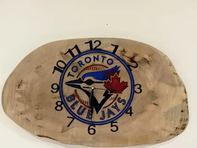 Handcrafted Toronto Blue Jays Live Edge Wall Clock in Home Décor & Accents in Markham / York Region - Image 4