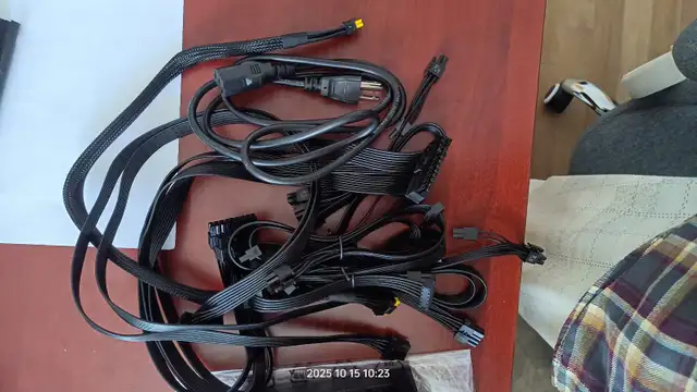 850 Watts power supply in System Components in Laval / North Shore - Image 3