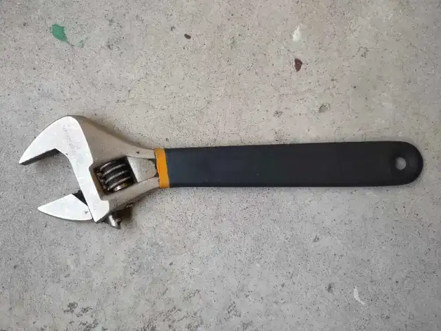 MASTERCRAFT Adjustable Wrench, Plumbing in Hand Tools in City of Toronto - Image 2
