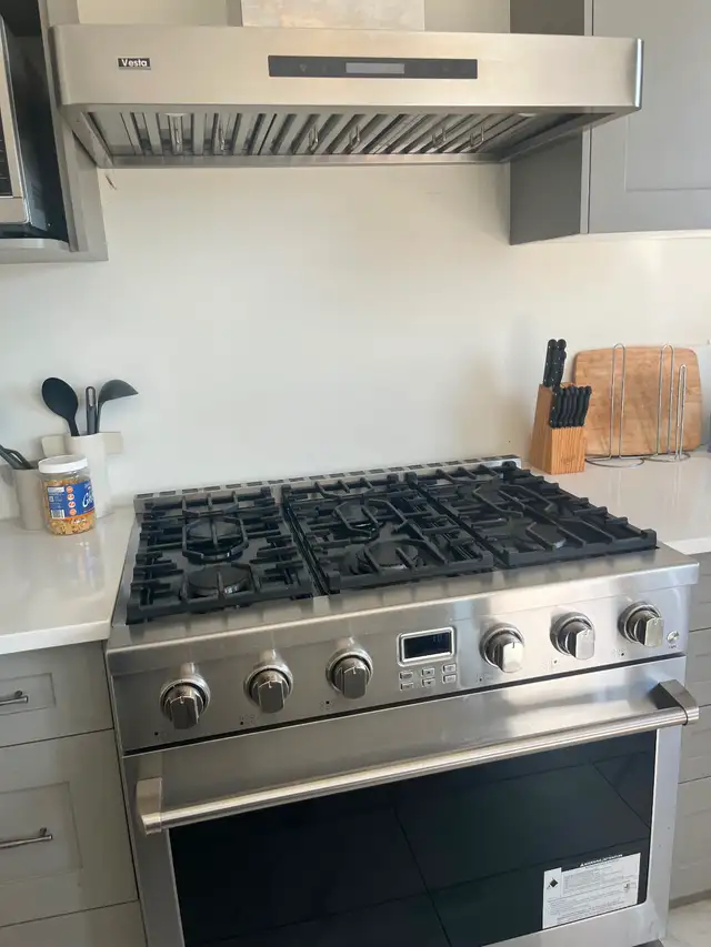 Professional Cleaning482653118430586881