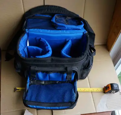 LOWEPRO Compact AW All Weather Camera Bag / Sac pour caméra, View more