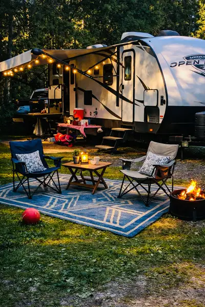 2020Highland Ridge Open Range Travel Trailer – 31’ Bunkhouse | Outdoor Kitchen | Large Slide | Sleep...