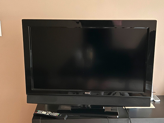 TV 32 inch Aveis LCD in TVs in Oakville / Halton Region - Image 2
