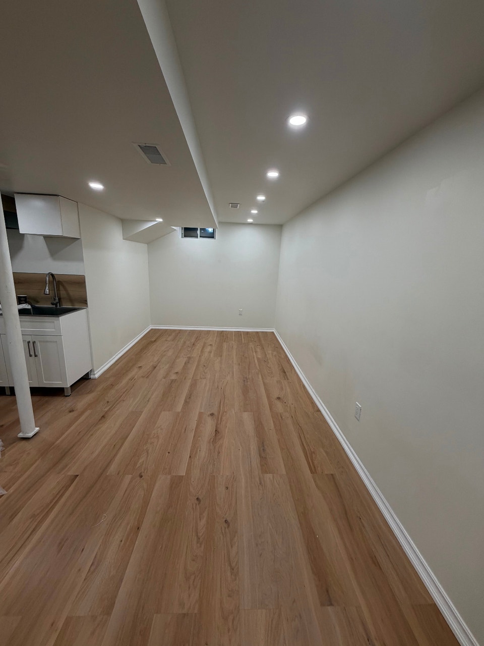 Newly Renovated Basement Studio for Rent – Newmarket 5