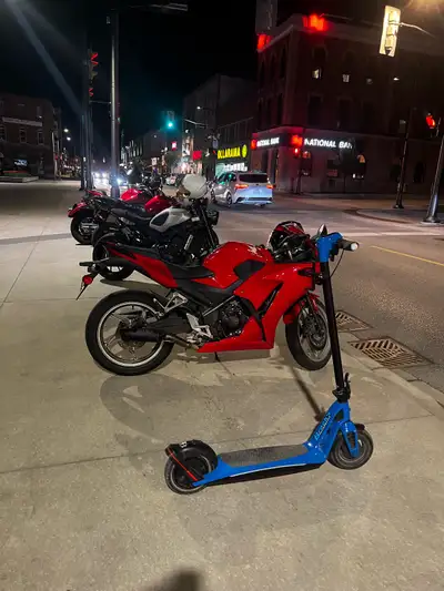 Bugatti scooter. No charger, View more
