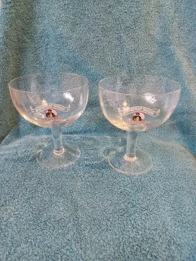 Vintage Schultheiss Berliner Weisse beer glasses, View more