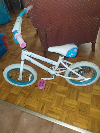 Vélo enfant 14 pouces fille propre et solide lumière avant et arrière roue aussi banc ajustable Pier...