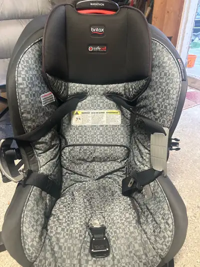 This is a Britax Marathon car seat, designed to keep your child safe and comfortable while travellin...