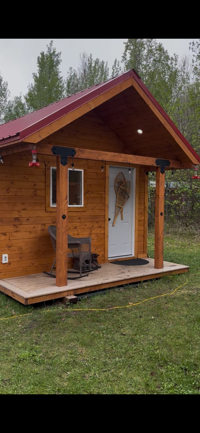 Cabin on lot in Lodge Pole for sale $68,000