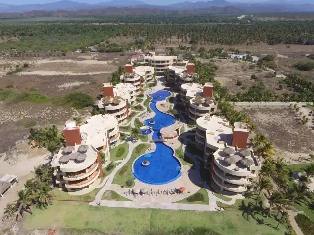 Mexican Beachfront Condo near Barra de Navidad, Jalisco in Mexico in Canada - Image 3