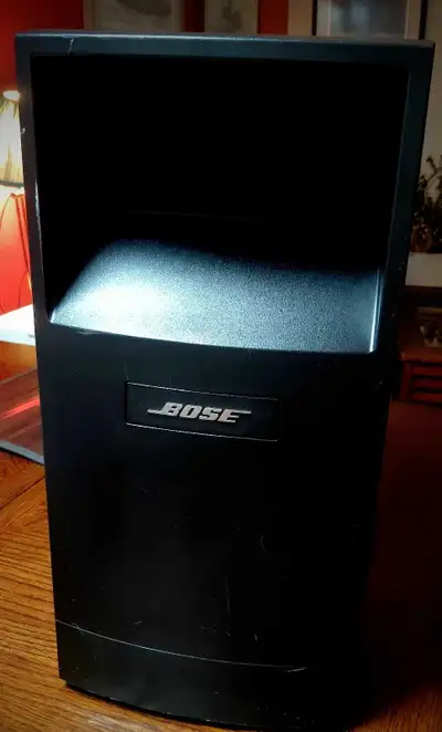 I'm selling a used Bose Acoustimass 10 III home entertainment system subwoofer speaker in black, off...