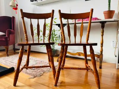 Vintage solid wood console table with 3 free chairs, View more