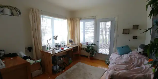 1er juillet à côté Cégep Garneau pour étudiant(e) non fumeur