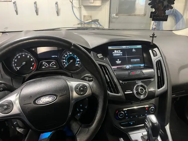 2012 ford focus Titanium 410344305239664641