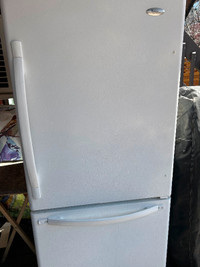Réfrigérateur à vendre