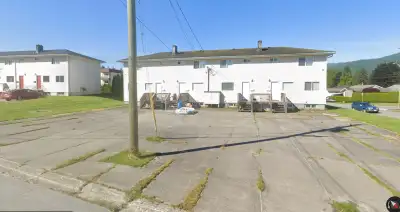 2-8 Little Wedeene townhomes are an investment property with great returns. One of the most moderniz...