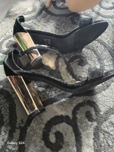 LADIES DRESS SHOES, View more