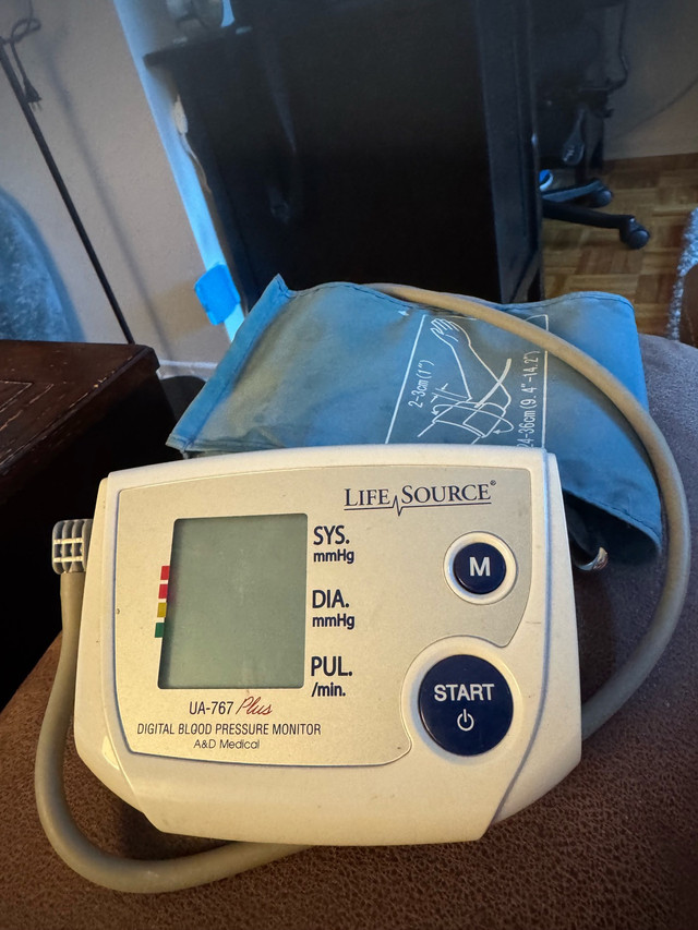 tensiomètre LifeSource dans Santé et besoins spéciaux  à Longueuil/Rive Sud - Image 2
