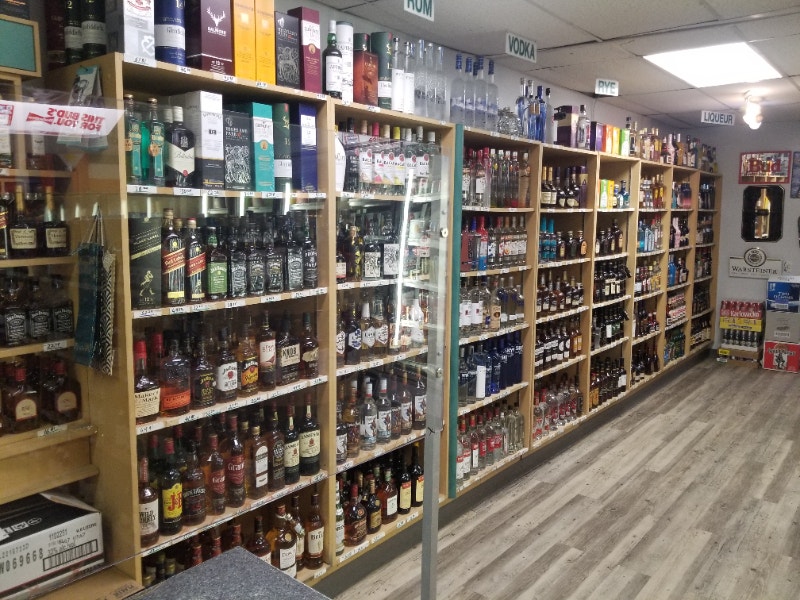 PENDINGLiquor store for sale, reducedquick sale Other Business