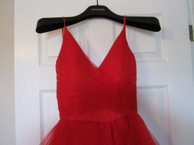 Red Prom Dress in Women's - Dresses & Skirts in Ottawa - Image 4
