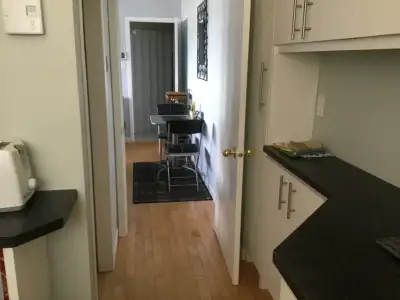 2½ neuf Meublé – Lac Beauport – Libre… $200/sem, View more