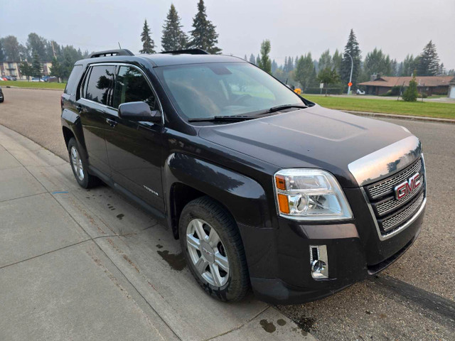 2015 GMC Terrain SLE  in Cars & Trucks in Red Deer - Image 3