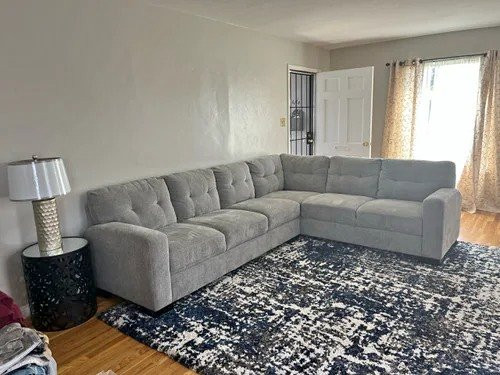 Brand New Sectional Velvet Sofa With Ottoman Storage. in Couches & Futons in Kingston - Image 3