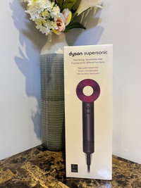 Dyson supersonic hairdryer 