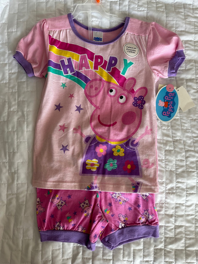 Peppa pig 2 piece Pajama size 5 new with tags in Clothing - 5T in Edmonton