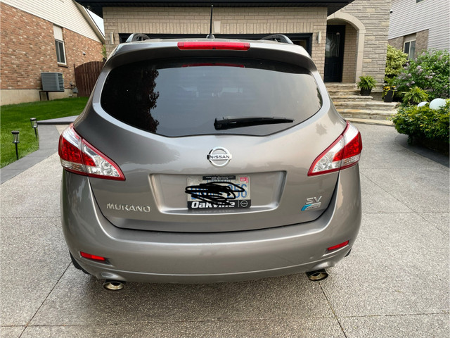 2012 Grey Nissan Murano in Cars & Trucks in Hamilton - Image 2