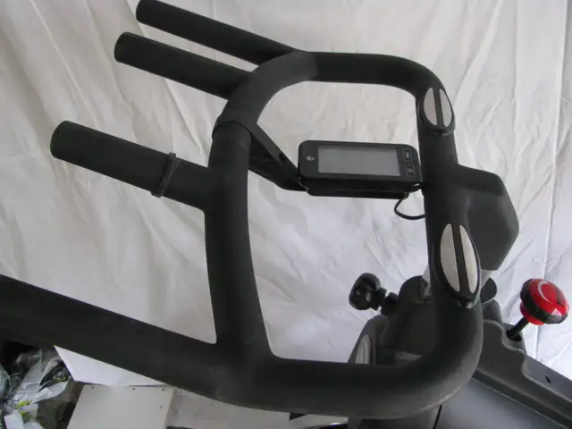 life fitness exercise bike63234860884995122