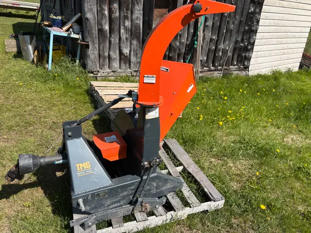RENT ME Kabota mid size tractor for rent . in Farming Equipment in Thunder Bay - Image 4