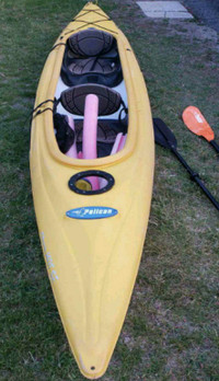 Tandem Pelican kayak  with paddles and jackets