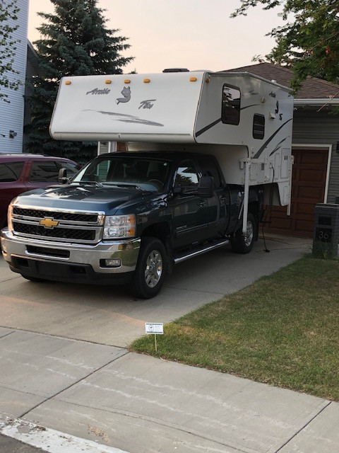 Arctic Fox Truck camper for sale | Travel Trailers & Campers